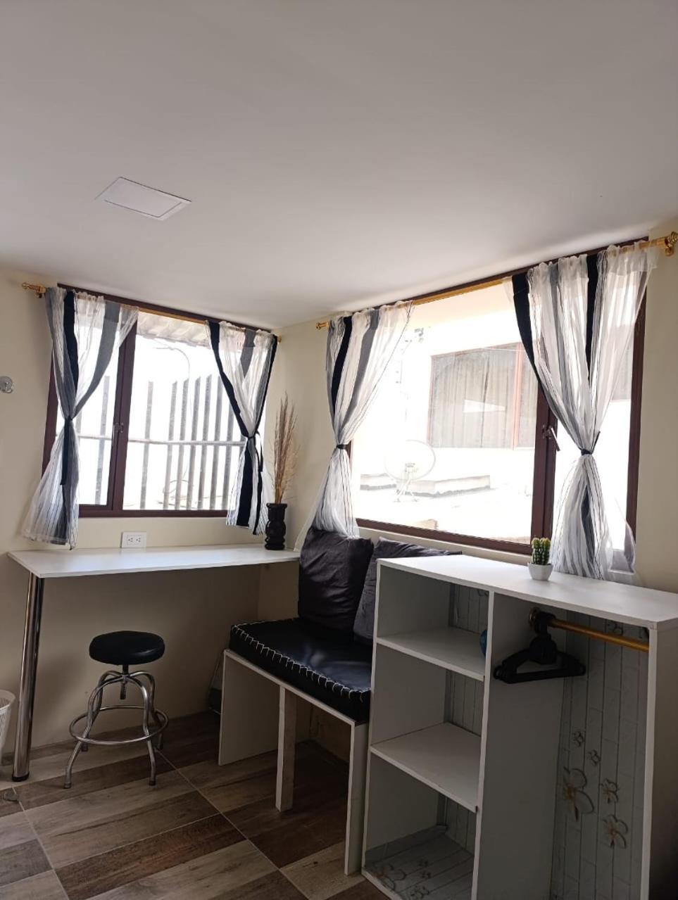 Fakali Homestay Кито Екстериор снимка